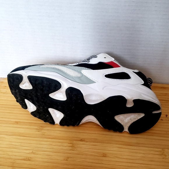 Fila Ray Tracer retro trainers - Picture 3 of 5